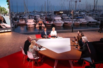 "C à vous" lundi 18 mai 2025, sommaire & invités reçus par Anne-Elisabeth Lemoine sur France 5
