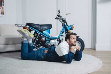 Le spectacle "Passé simple" de Pablo Mira diffusé sur TMC mercredi 19 novembre 2025