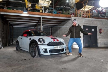 Restauration d'une Mini John Cooper Works Coupe R58 dans &quot;Vintage Mecanic&quot; sur RMC Découverte mardi 4 novembre 2025