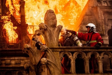"Notre-Dame brûle" de Jean-Jacques Annaud sur TF1 dimanche 19 août 2026 (vidéo)