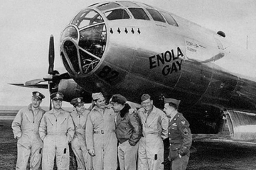 &quot;Le jour où Hiroshima a été bombardée&quot;, l'histoire racontée par les derniers témoins sur T18 lundi 4 août 2025