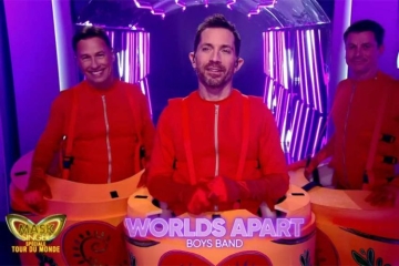 "Mask Singer" : Les Poupées Russes étaient... Les Worlds Apart ! Regardez leur démasquage (vidéo)
