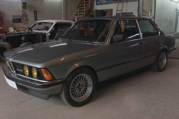 Restauration d'une Peugeot 405 MI16 4x4 dans "Vintage Mecanic" sur RMC Découverte mardi 28 octobre 2025 (vidéo)