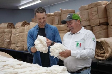 &quot;Sur le front&quot; : Coton, laine, la face cachée de nos matières naturelles sur France 5 lundi 15 septembre 2025