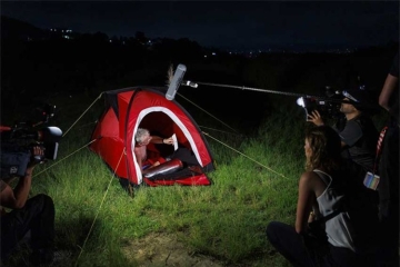 "Pékin Express" : Réveil en fanfare pour les binômes sur la première étape ! (vidéo)