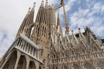 "Sagrada Familia : l'achèvement de l'église la plus haute du monde" sur RMC Découverte vendredi 12 juin 2026