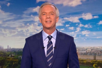 Regardez Julien Arnaud qui fait ses adieux aux téléspectateurs de France 2 (vidéo)