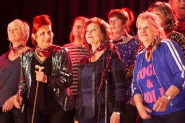 Inédit, le film &quot;Choeur de Rockers&quot; diffusé sur France 2 dimanche 23 novembre 2025 (vidéo)